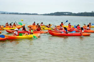 Bautismo en Kayak con interpretación de Conchas Marinas 2
